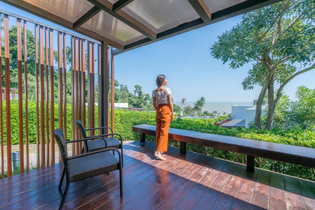 Seanery Beach Resort Bang Saphan Exterior photo